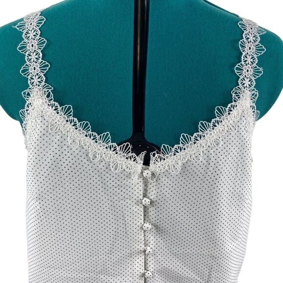 NWT BB Dakota White Lace with Black Dots Blouse- Size M - Picture 3 of 6